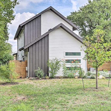 Gorgeous Georgetown Home, Walk To The Square! Bagian luar foto