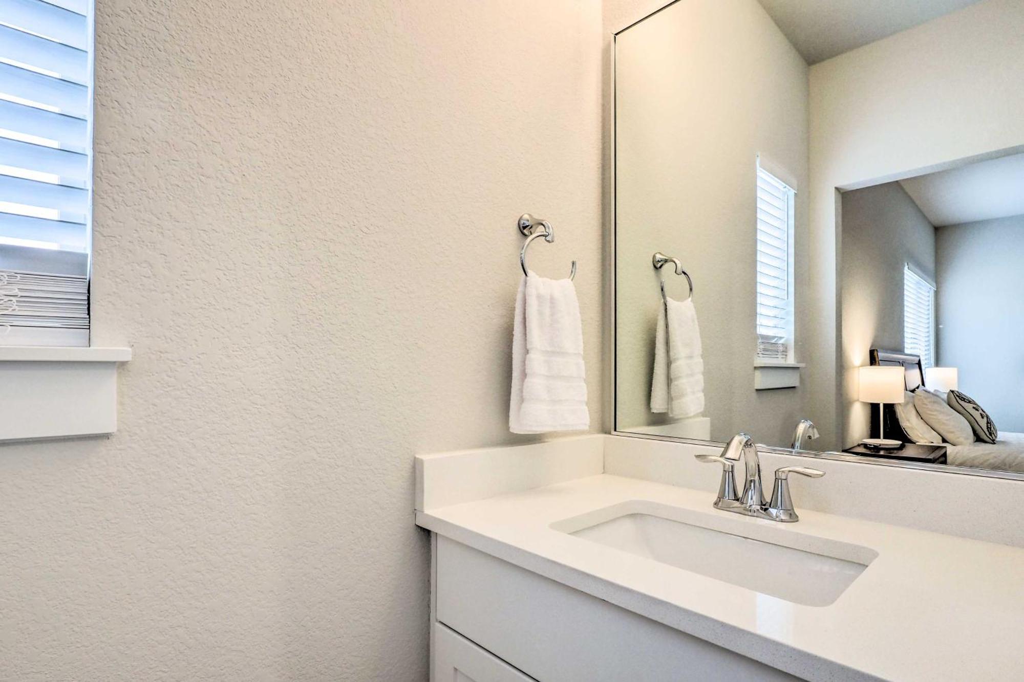 Gorgeous Georgetown Home, Walk To The Square! Bagian luar foto